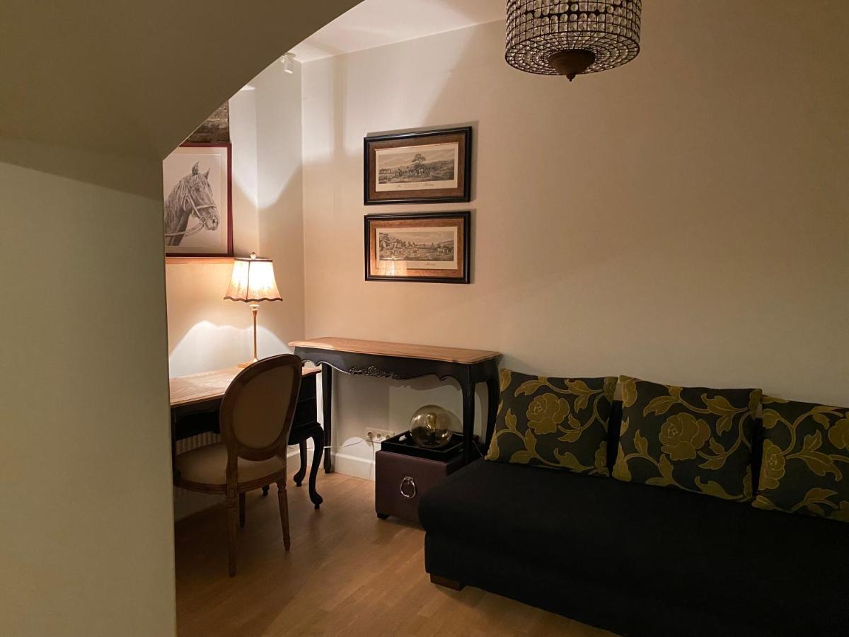 Exclusive Gaono Apartment In The Heart Of Old Town Vilnius Exterior foto