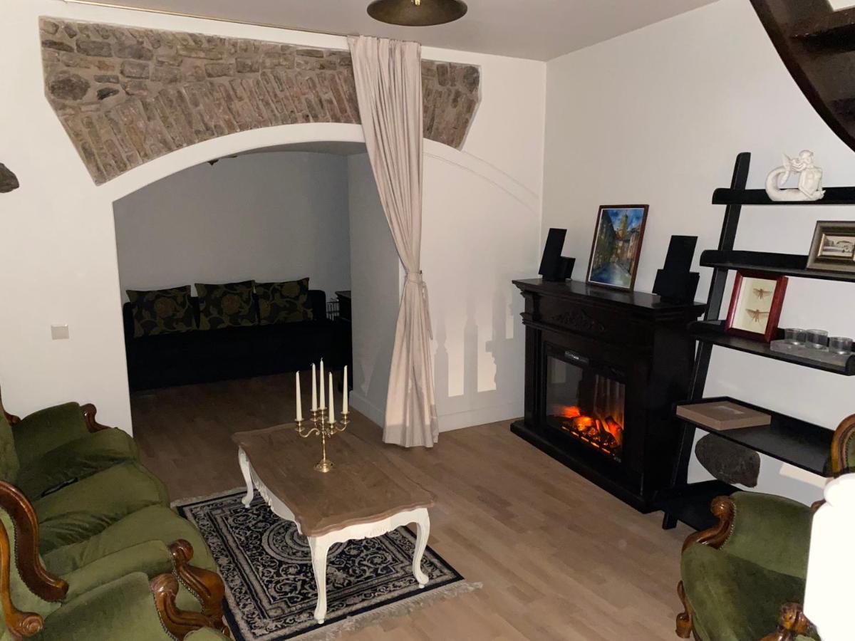Exclusive Gaono Apartment In The Heart Of Old Town Vilnius Exterior foto