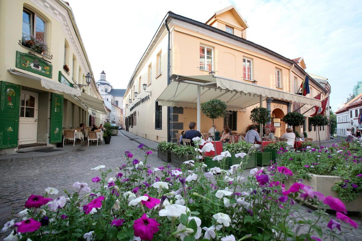 Exclusive Gaono Apartment In The Heart Of Old Town Vilnius Exterior foto